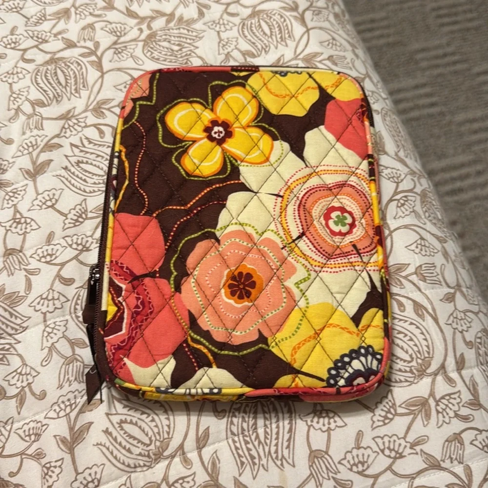 Vera Bradley e-reader case